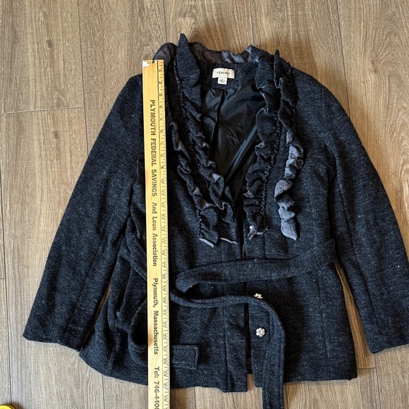 Chic Black Ruffled Blazer - Picture 3 of 5